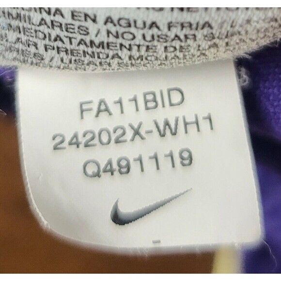 Nike Running Shorts Size Medium Purple With Liner Dri-fit UW Washington Huskies - Picture 8 of 8